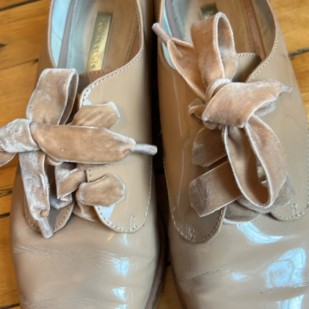 Louise et Cie pink patent leather shoes; adorable velvet bow; size 9 - Picture 6 of 6
